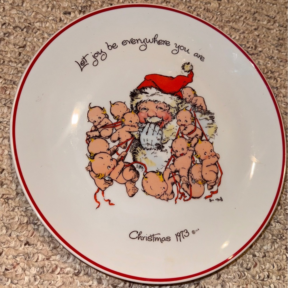 Vintage 1973 Kewpie Christmas Plate Rose O'Neill Santa Commemorative 10.5"